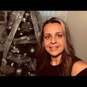 Meet your Posher, Julz